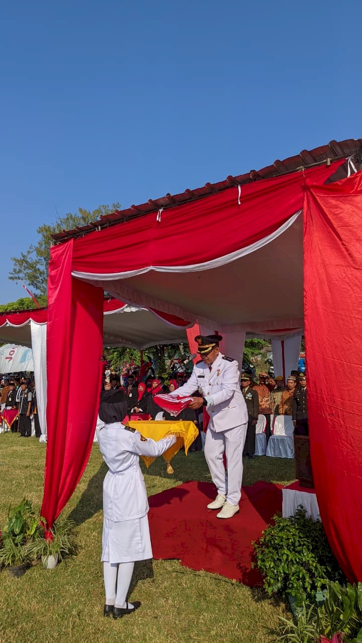 Upacara Pengibaran Bendera HUT RI ke-80 di Kecamatan Delanggu Berlangsung Khidmat dan Meriah
